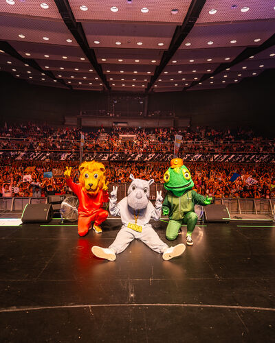 DIKKA 1 c Agentur Buff