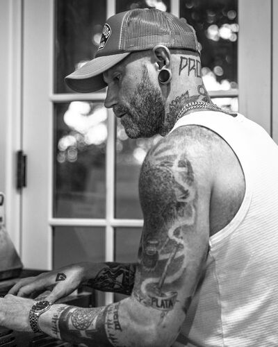 Satsang Credit Lee Hetherington