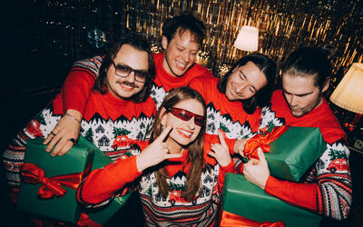 Presse MOLA Weihnachten Brutal Andre Beiler