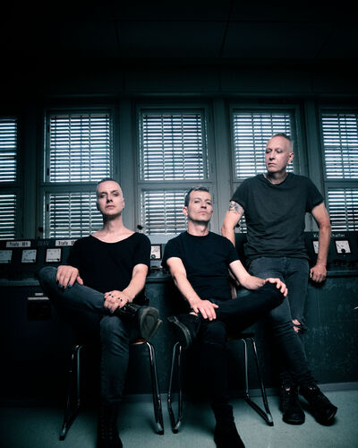 01 Annie Bertram Photoart