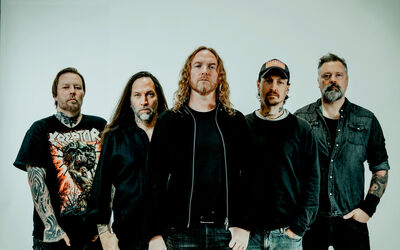 The Halo Effect Press lindaflorin 2024 14 kopiera